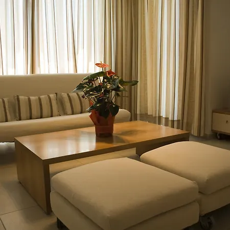 شقة فندقية Sunny House Apart 3*