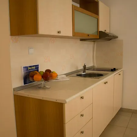 Sunny House Apart