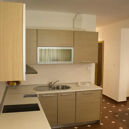 Sunny House Apart