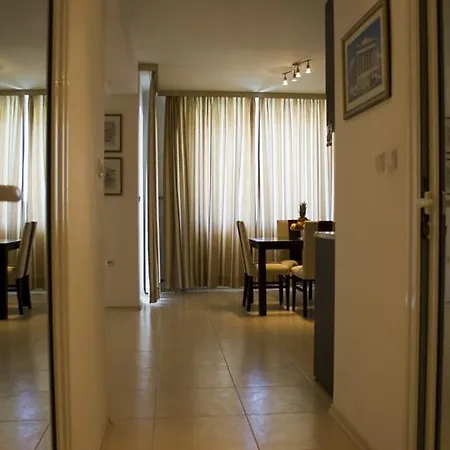 Sunny House Apart
