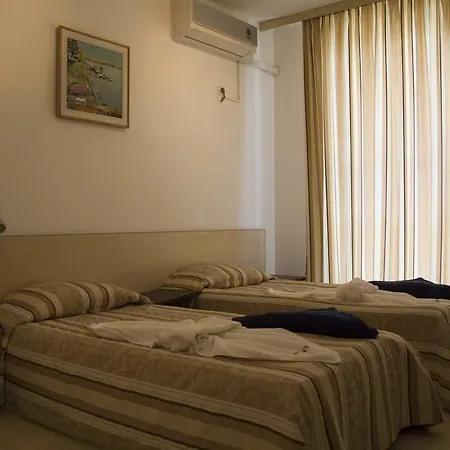 شقة فندقية Sunny House Apart 3*