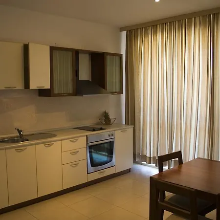 شقة فندقية Sunny House Apart