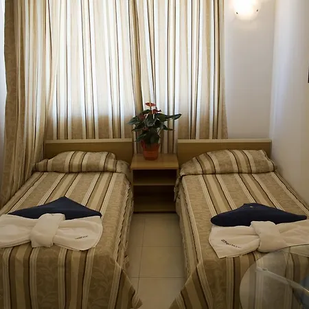 Sunny House Apart نيسيبار