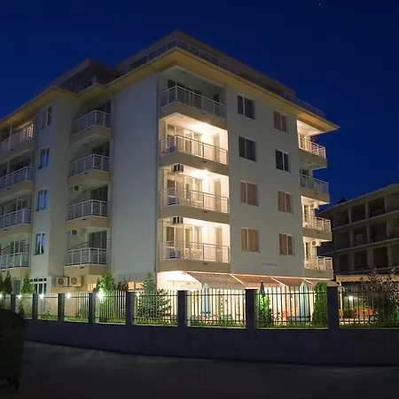 شقة فندقية Sunny House Apart 3*