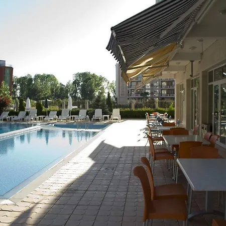 Sunny House Apart نيسيبار